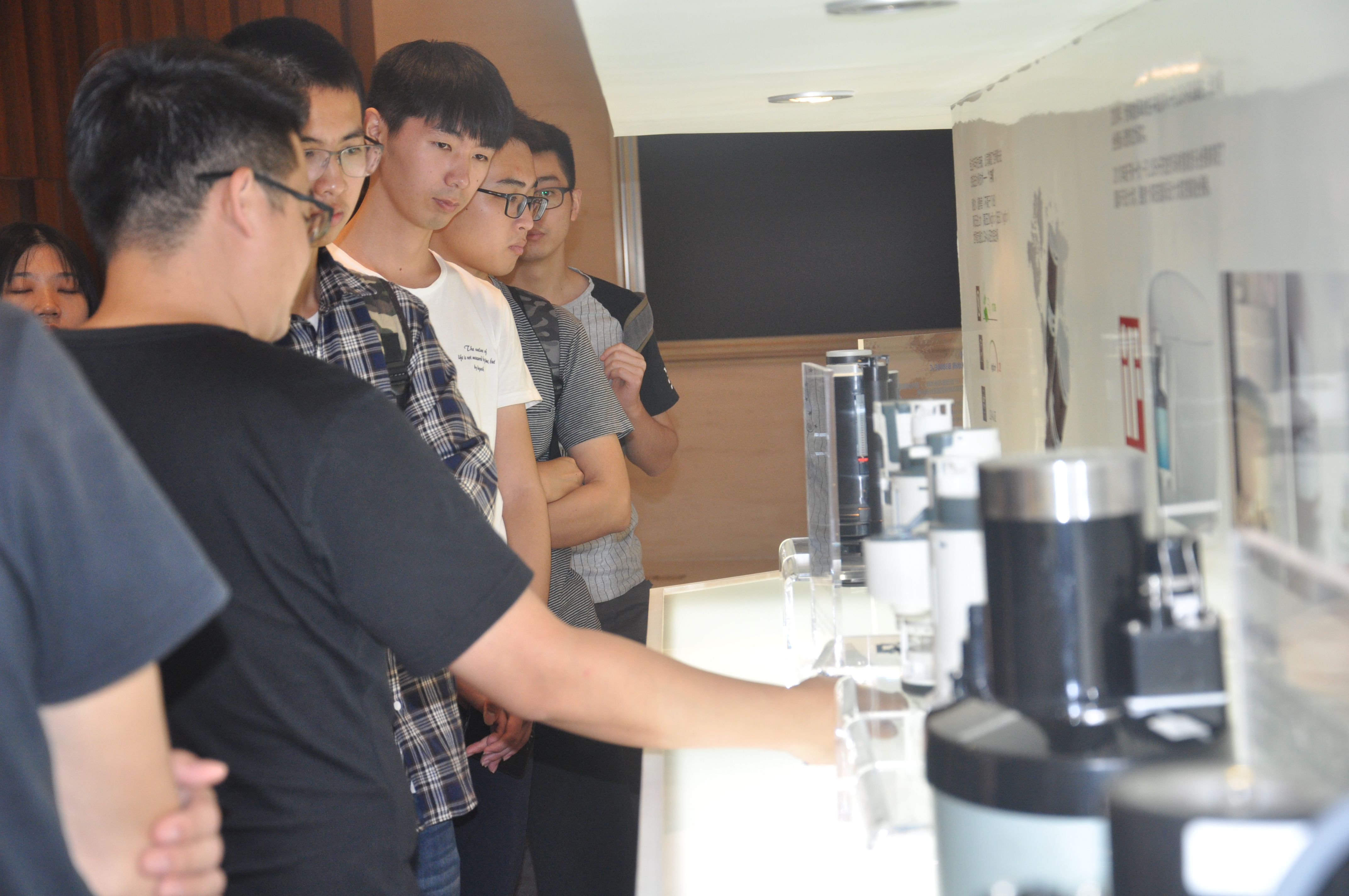 我院15电信专业赴厦门威迪亚科技有限公司专业见习